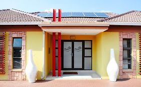 Divine Guest Lodge
